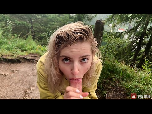 ❤️ Dziewczyna połyka cum po publicznym obciągnięciu - Eva Elfi ️ Sex video at us ❌️❤