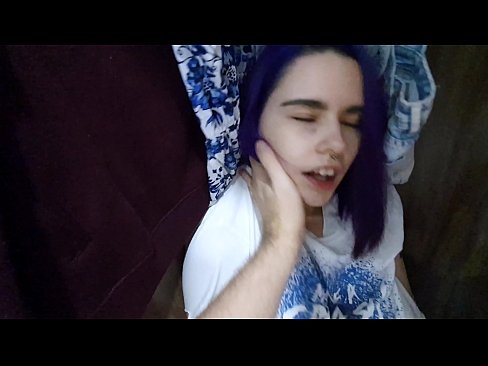 ❤️ Znalazłem moją siostrę w szafie i pomogłem jej dojść ️ Sex video at us ❌️❤